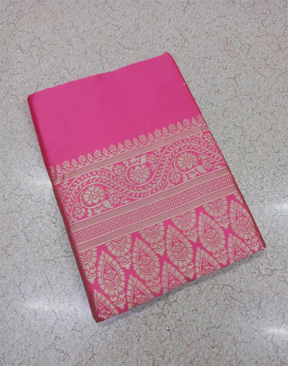 RICH PALLU & JACQUARD WORK ON ALL OVER THE SAREE