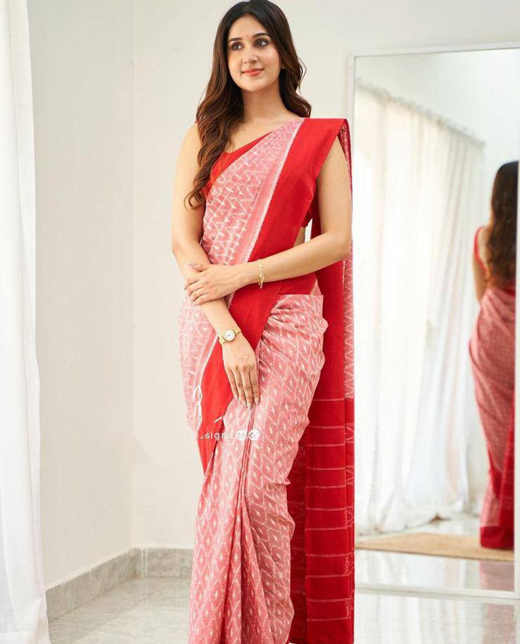 Linen Saree With Beautiful Digital Print