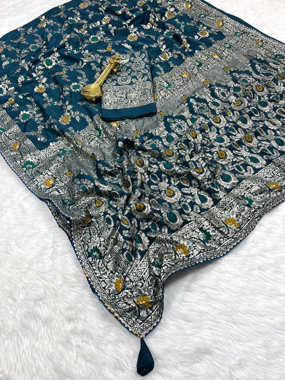 Soft Dolla Viscose Silk Saree