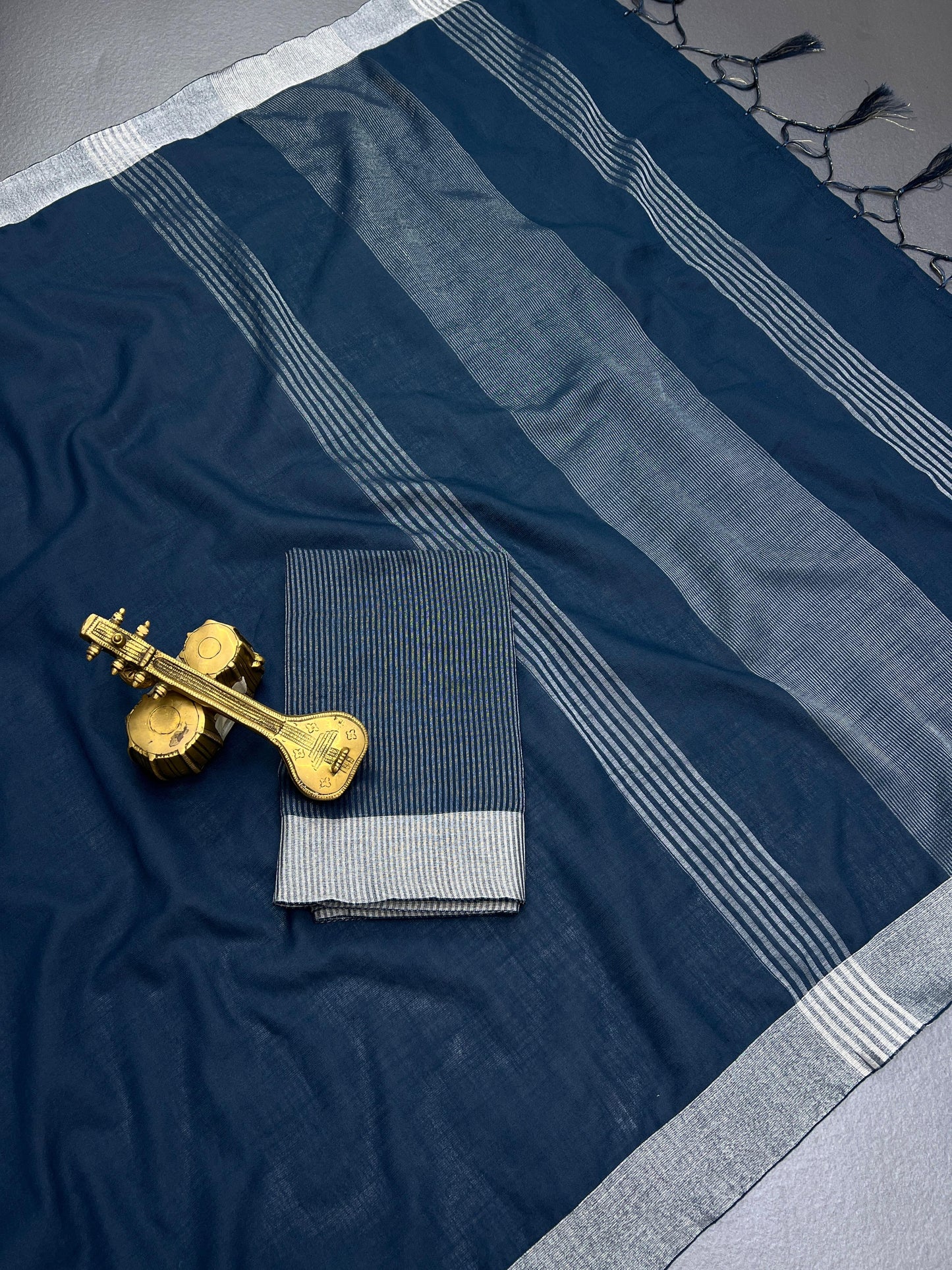 PURE LINEN PATTERN SAREE