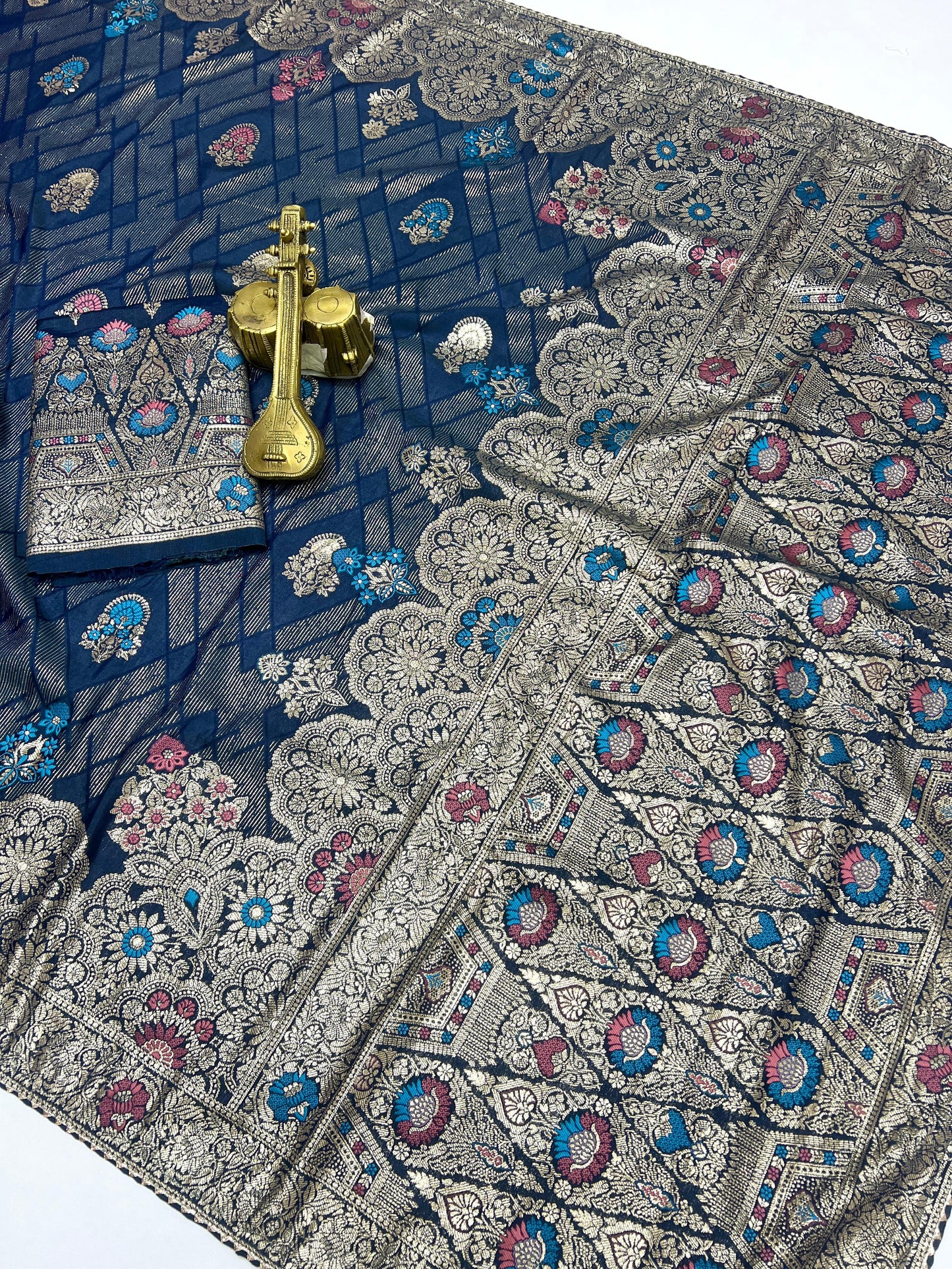 Soft Dolla Viscose Silk Saree