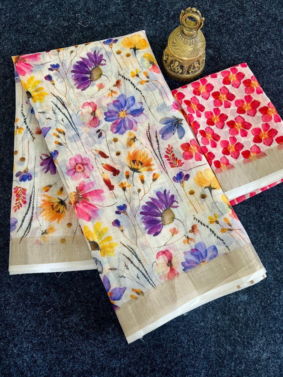 Zari Glow Linen Saree