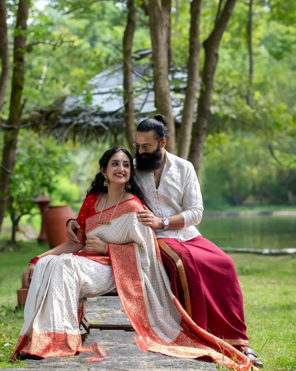BEAUTIFUL RICH PALLU AND JACQUARD BORDER SAREE