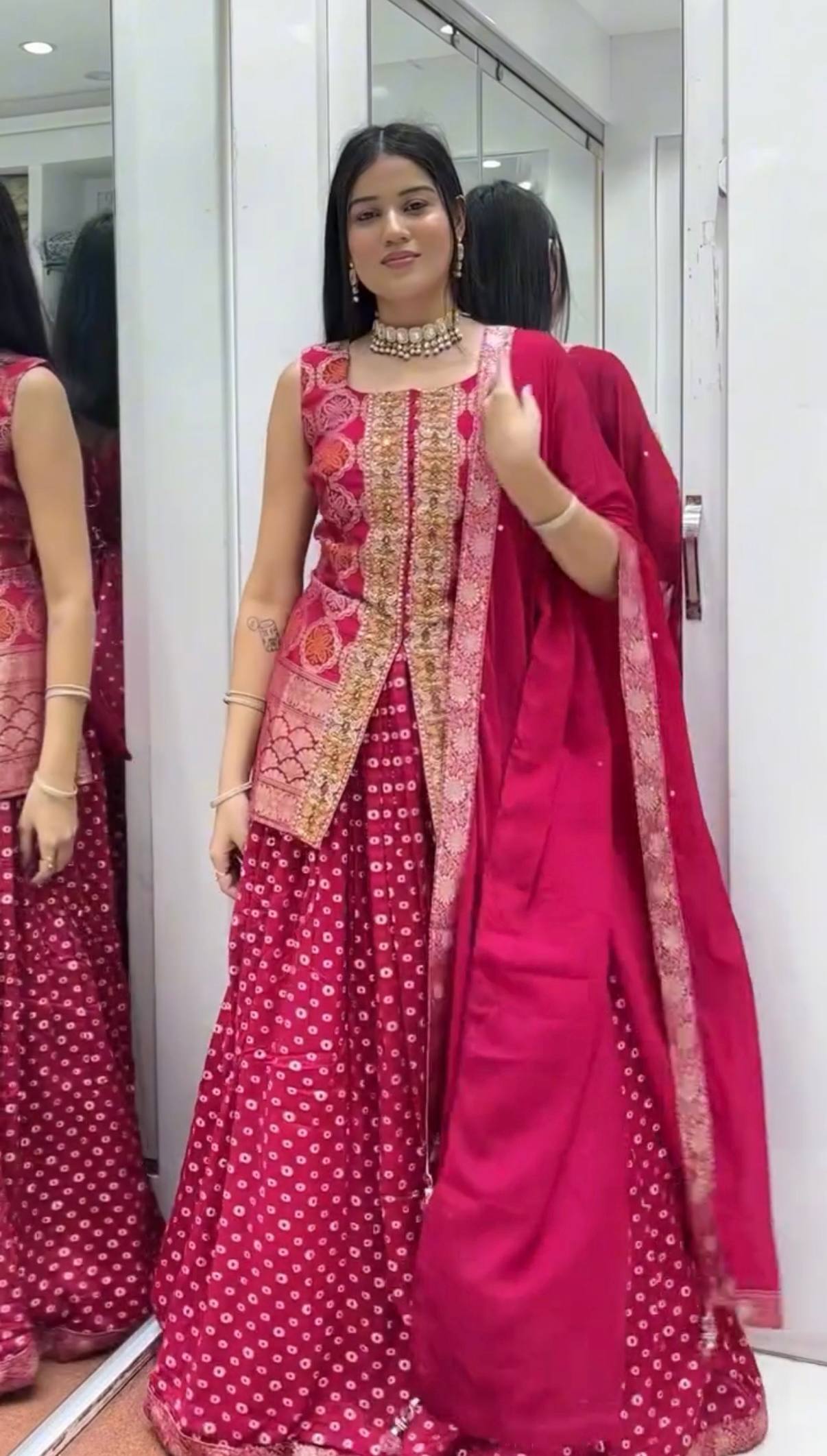 Premium Chinon 3-Piece Set – Embroidered Banarasi short kurti, Digital Print Lehenga & Lace Border Dupatta