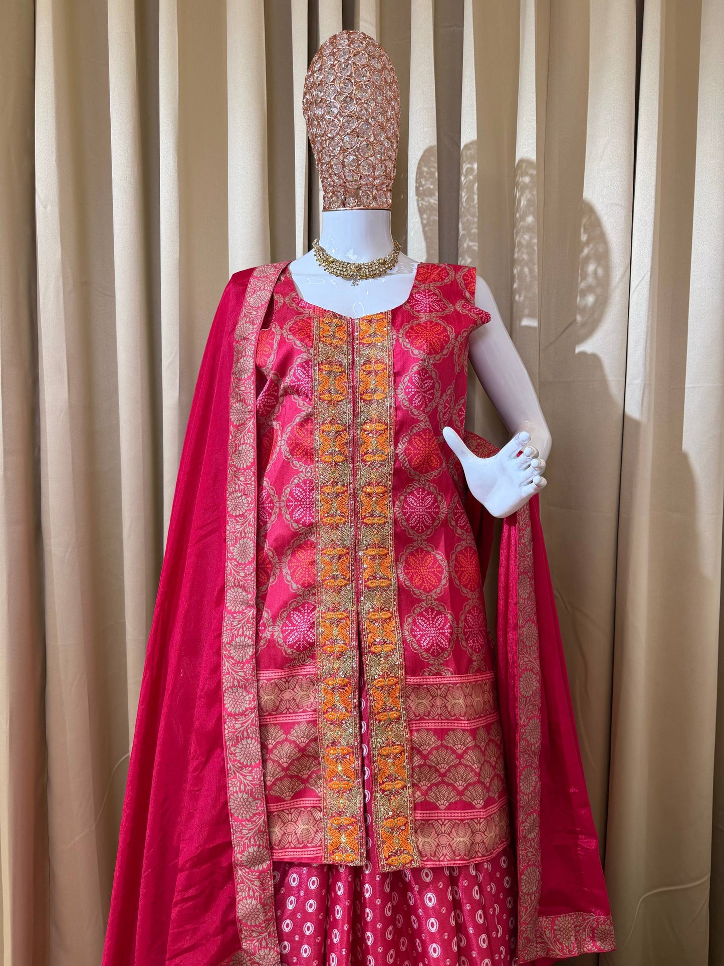 Premium Chinon 3-Piece Set – Embroidered Banarasi short kurti, Digital Print Lehenga & Lace Border Dupatta