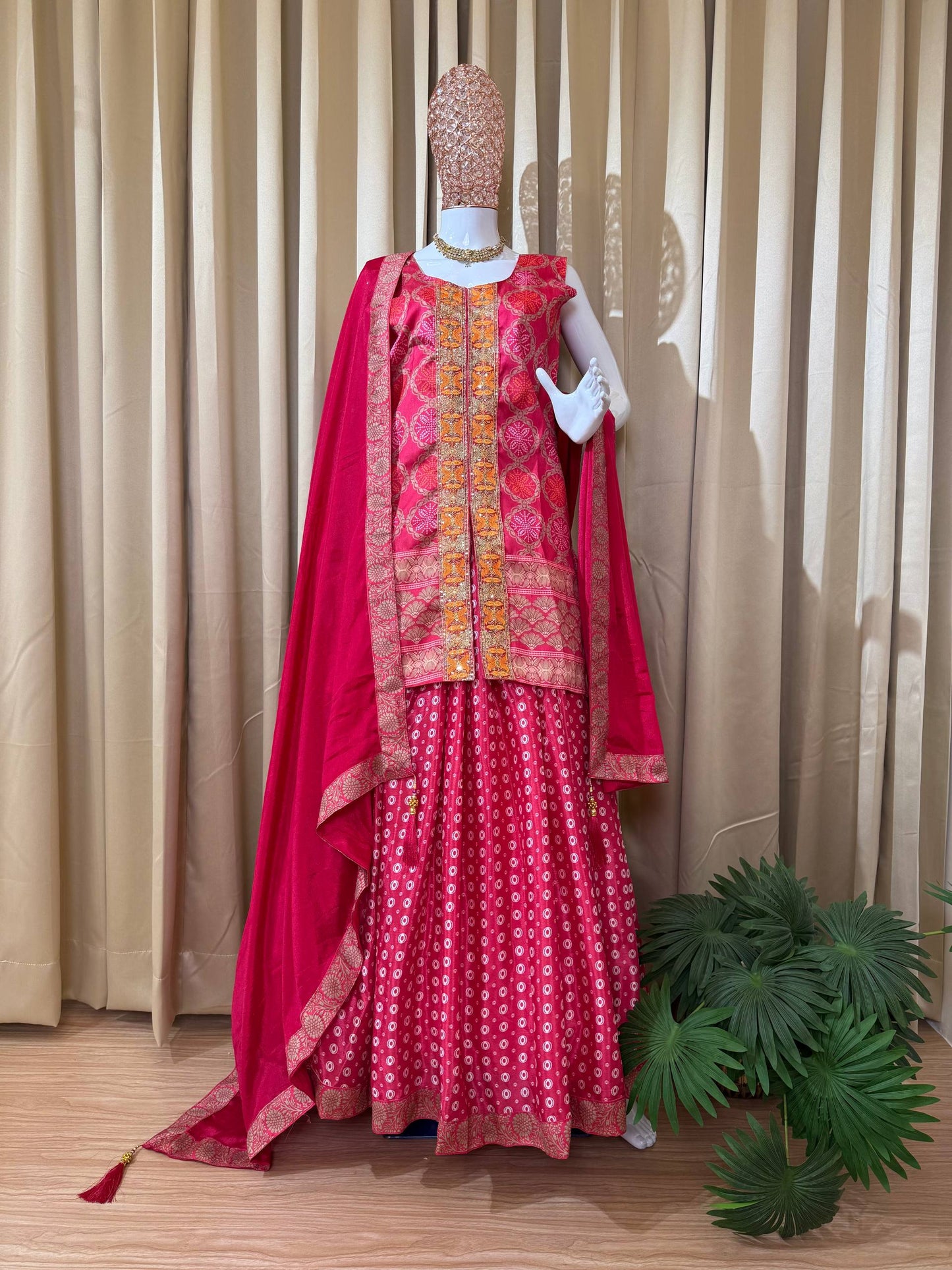 Premium Chinon 3-Piece Set – Embroidered Banarasi short kurti, Digital Print Lehenga & Lace Border Dupatta