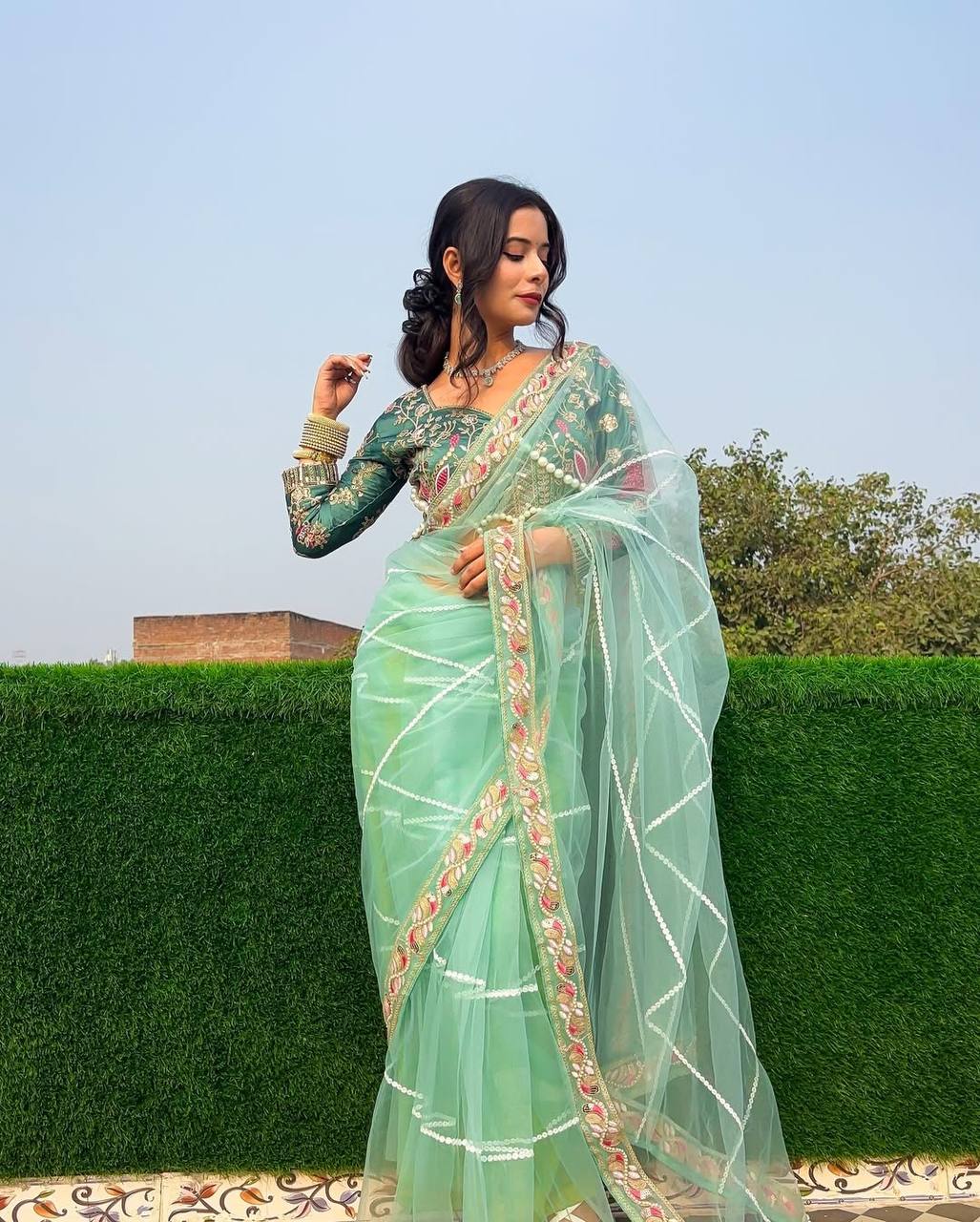 Surbhi Chandna viral fit